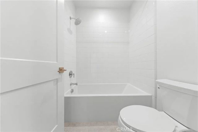 106 Glydon, Irvine, CA 92618