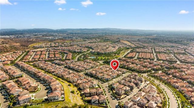 106 Glydon, Irvine, CA 92618