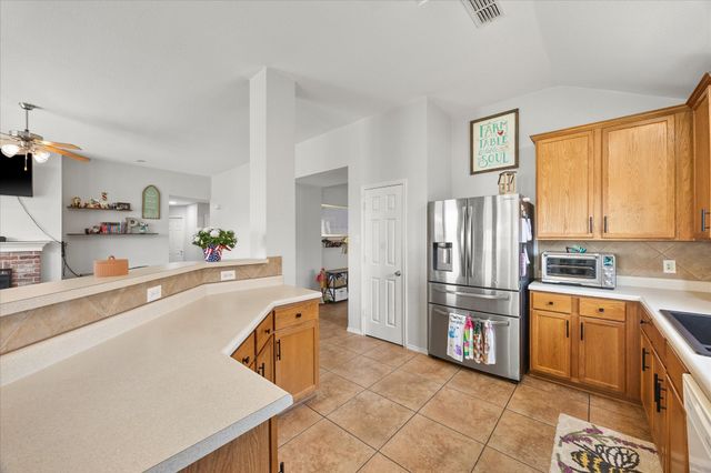308 Creekwood Trail, Forney, TX 75126