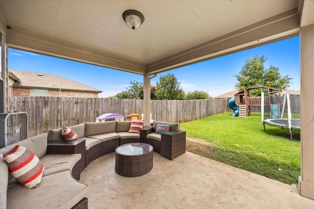 308 Creekwood Trail, Forney, TX 75126