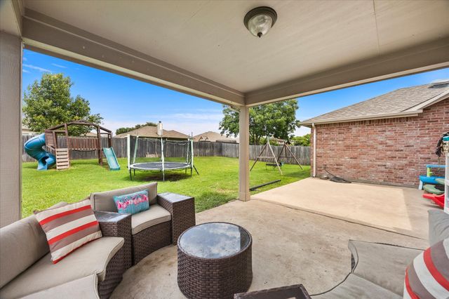 308 Creekwood Trail, Forney, TX 75126