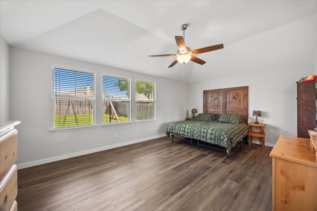 308 Creekwood Trail, Forney, TX 75126