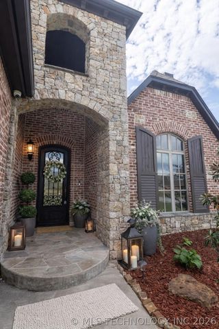 2114 E 176th Street S, Bixby, OK 74047