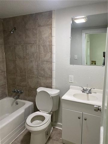 659 Maple Street, Mobile, AL 36603