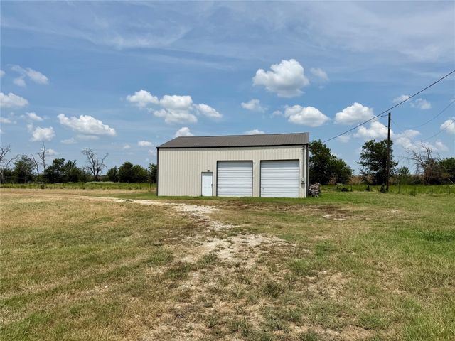 144 County Road 151, Riesel, TX 76682
