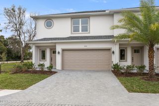 193 Dayton Boulevard, Melbourne Village, FL 32904