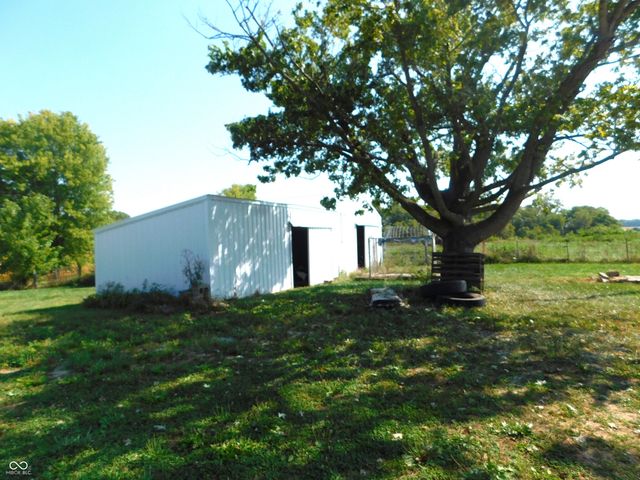 7962 S State Road 3, Greensburg, IN 47240