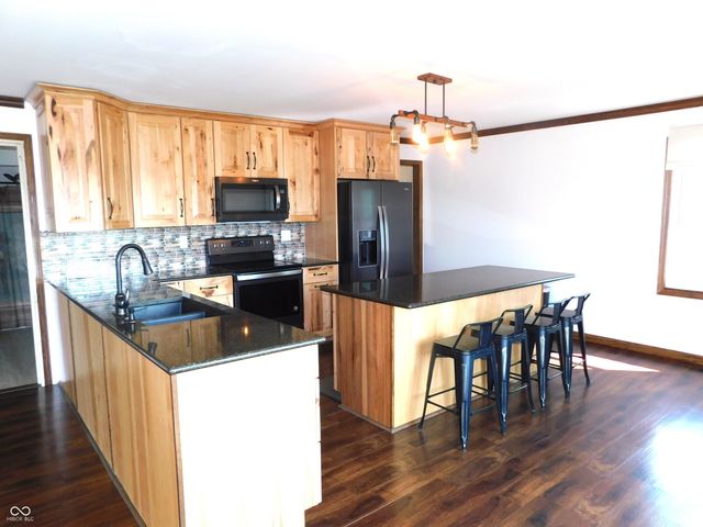 7962 S State Road 3, Greensburg, IN 47240