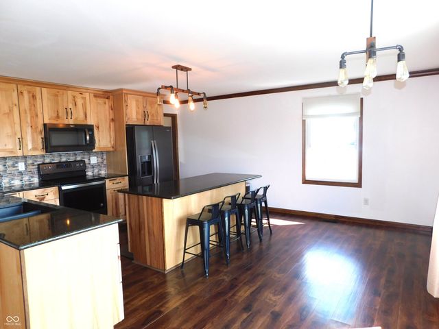 7962 S State Road 3, Greensburg, IN 47240