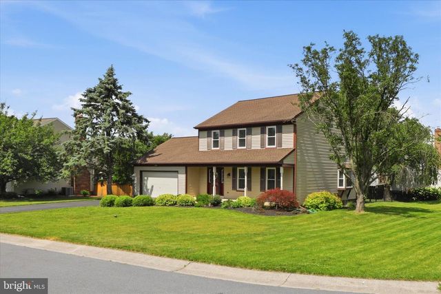 1313 PENNSCOTT DR, Landisville, PA 17538