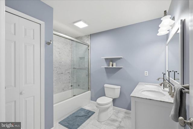 1313 PENNSCOTT DR, Landisville, PA 17538