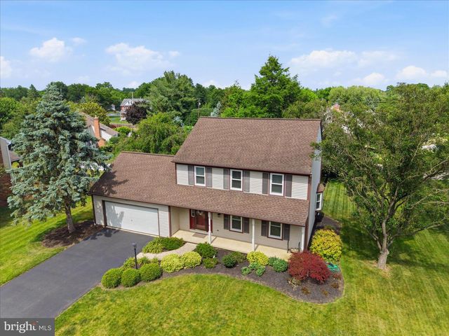 1313 PENNSCOTT DR, Landisville, PA 17538