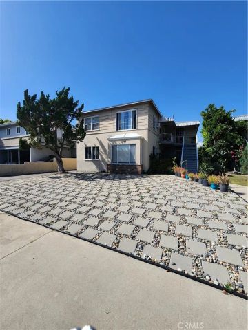 11743 Riverside, Valley Village, CA 91607