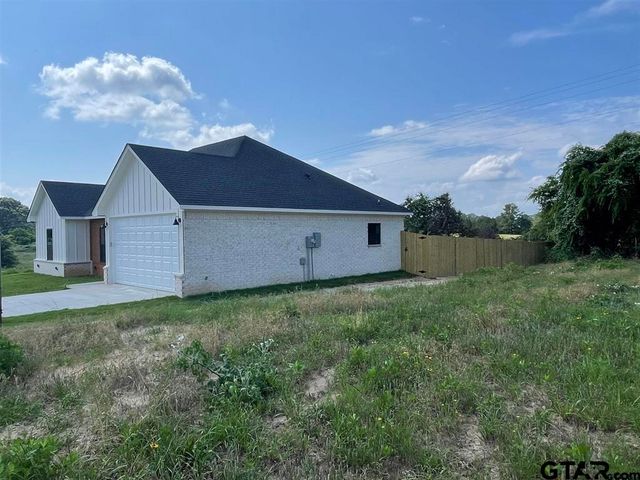 450 Lake Rd, Bullard, TX 75757