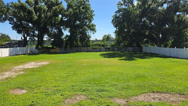 4040 W COMANCHE AVENUE, Tampa, FL 33614
