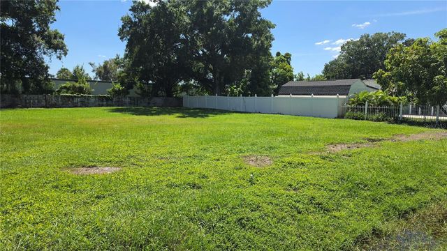 4040 W COMANCHE AVENUE, Tampa, FL 33614