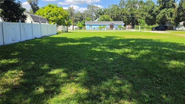 4040 W COMANCHE AVENUE, Tampa, FL 33614