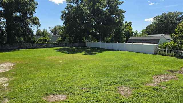 4040 W COMANCHE AVENUE, Tampa, FL 33614