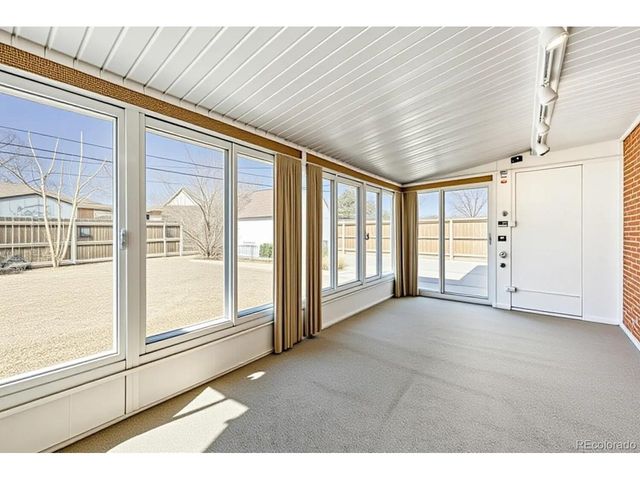 8227 Vanguard Dr, Denver, CO 80221