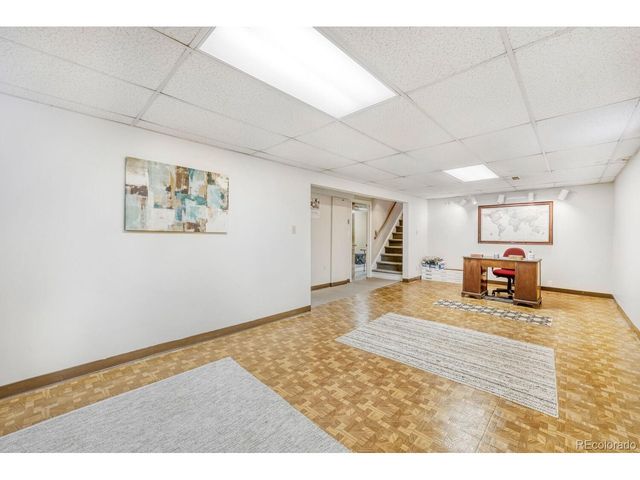 8227 Vanguard Dr, Denver, CO 80221