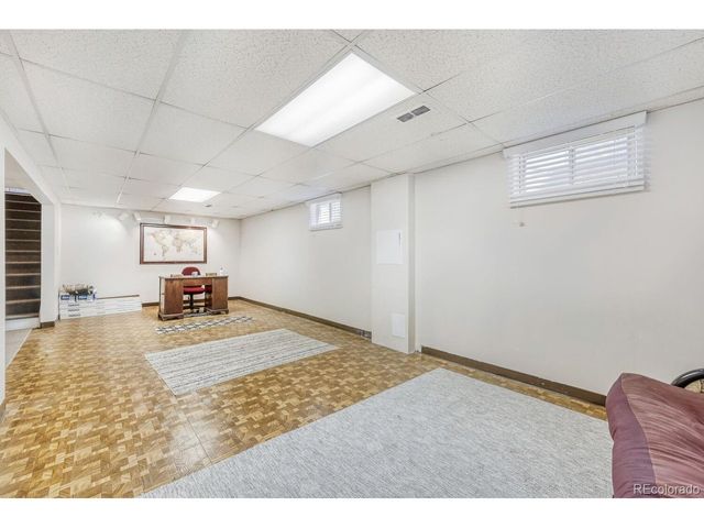 8227 Vanguard Dr, Denver, CO 80221