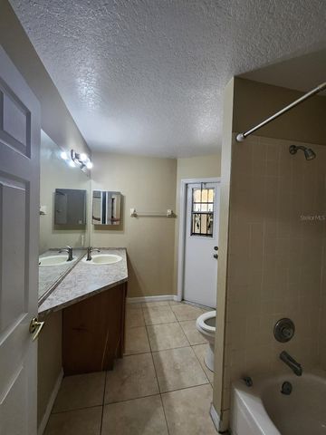 8001 STIRRUPWOOD COURT, Orlando, FL 32818