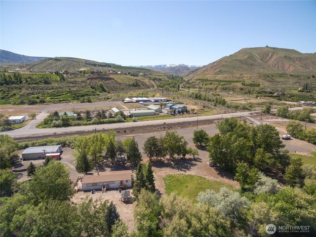 2120 Malaga Alcoa Highway, Wenatchee, WA 98828