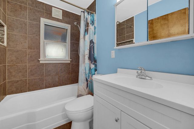 103 S California Street, Hobart, IN 46342