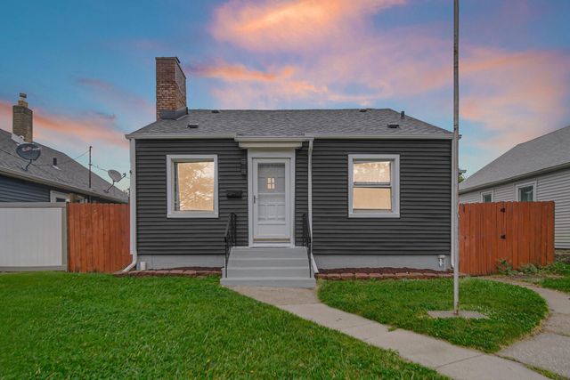 103 S California Street, Hobart, IN 46342