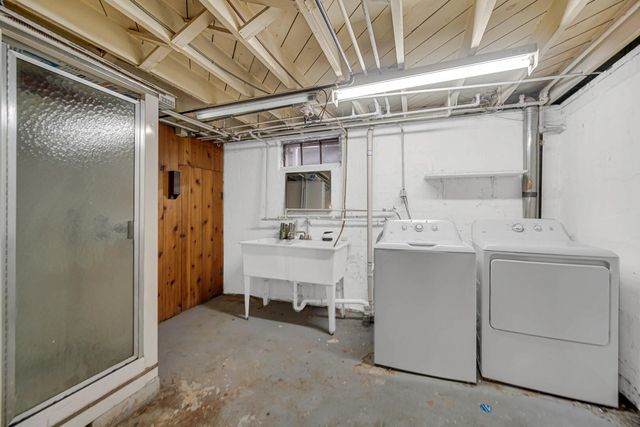 103 S California Street, Hobart, IN 46342