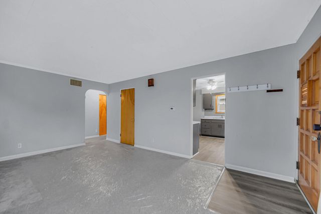 103 S California Street, Hobart, IN 46342