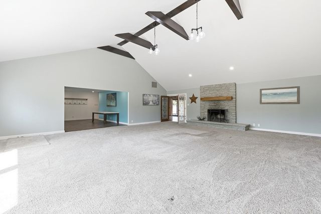 555 S Springlake Lane, Wichita, KS 67230