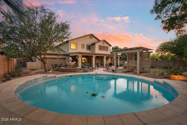 14338 W LAUREL Lane, Surprise, AZ 85379