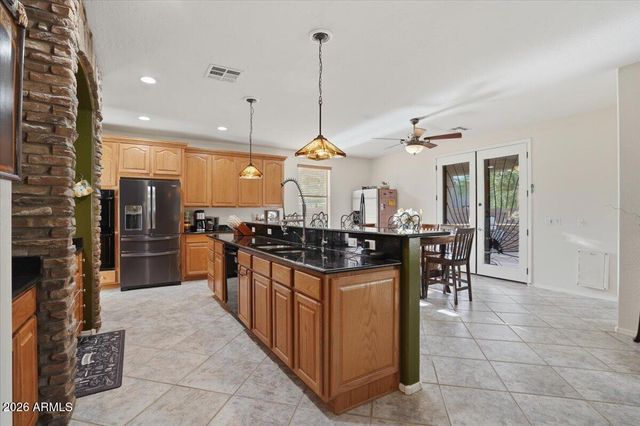 14338 W LAUREL Lane, Surprise, AZ 85379