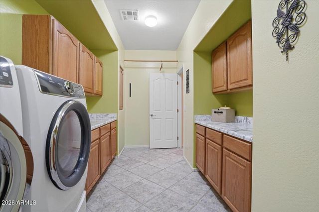 14338 W LAUREL Lane, Surprise, AZ 85379