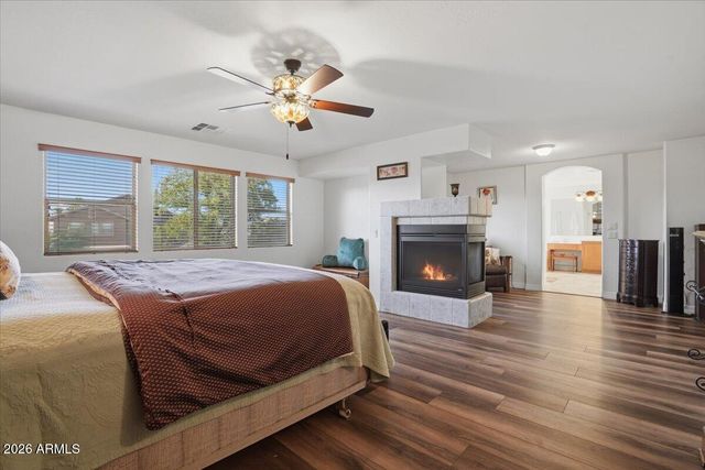 14338 W LAUREL Lane, Surprise, AZ 85379