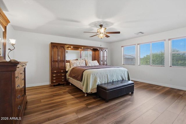14338 W LAUREL Lane, Surprise, AZ 85379