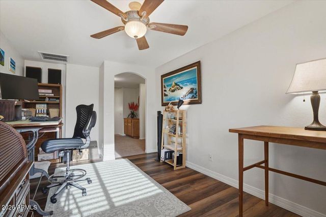 14338 W LAUREL Lane, Surprise, AZ 85379