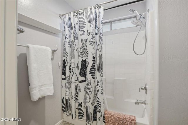 14338 W LAUREL Lane, Surprise, AZ 85379