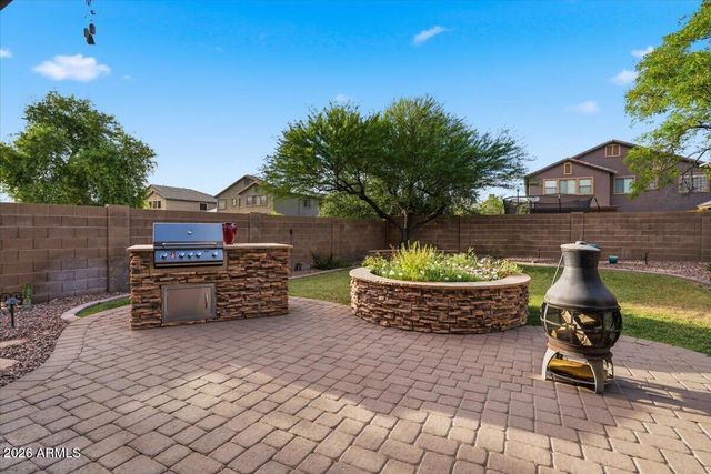 14338 W LAUREL Lane, Surprise, AZ 85379