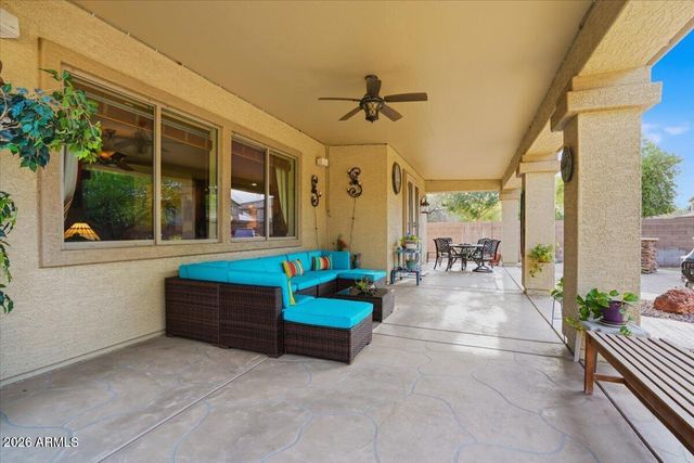 14338 W LAUREL Lane, Surprise, AZ 85379