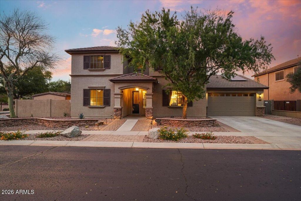 14338 W LAUREL Lane, Surprise, AZ 85379