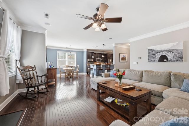 5041 El Molino Drive, Charlotte, NC 28214