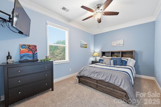 5041 El Molino Drive, Charlotte, NC 28214