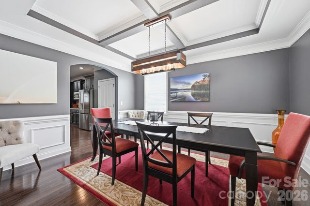 5041 El Molino Drive, Charlotte, NC 28214