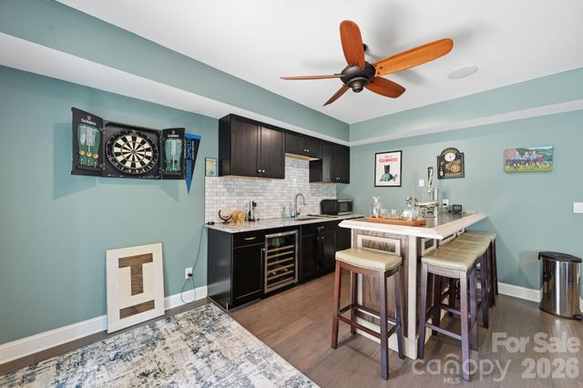 5041 El Molino Drive, Charlotte, NC 28214