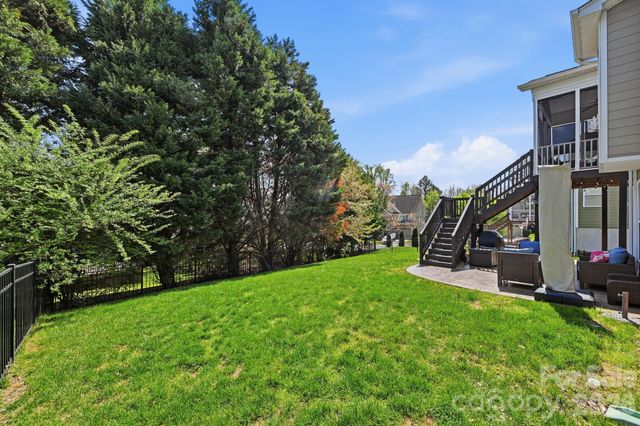 5041 El Molino Drive, Charlotte, NC 28214