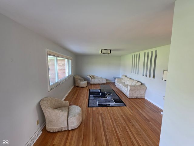 6362 Breamore Road, Indianapolis, IN 46220