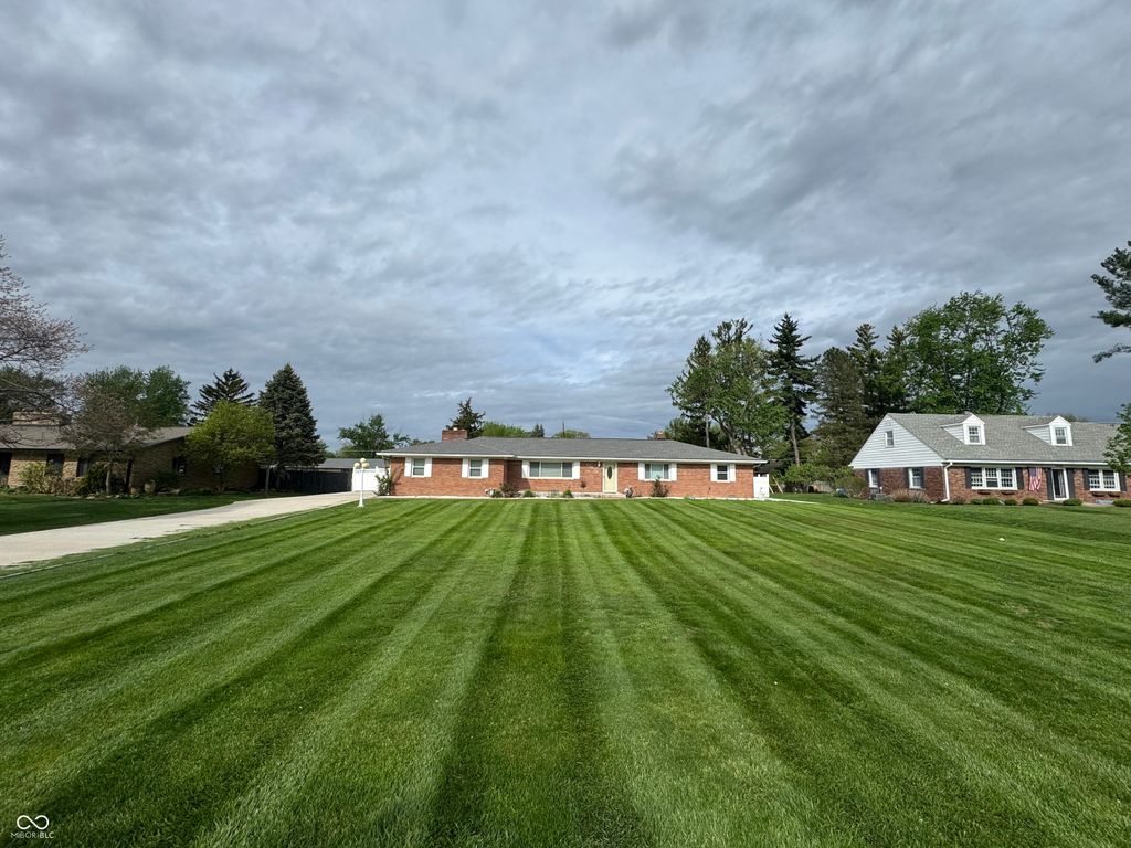 6362 Breamore Road, Indianapolis, IN 46220
