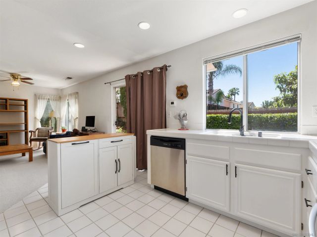 3381 Sherwood Ln, San Marcos, CA 92078